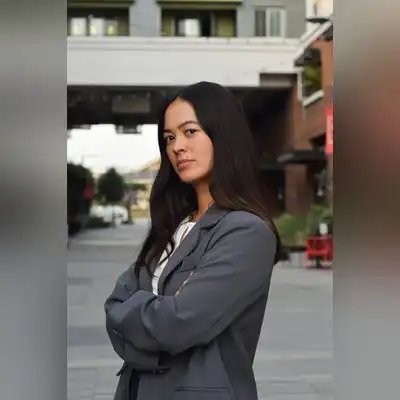 汪薇